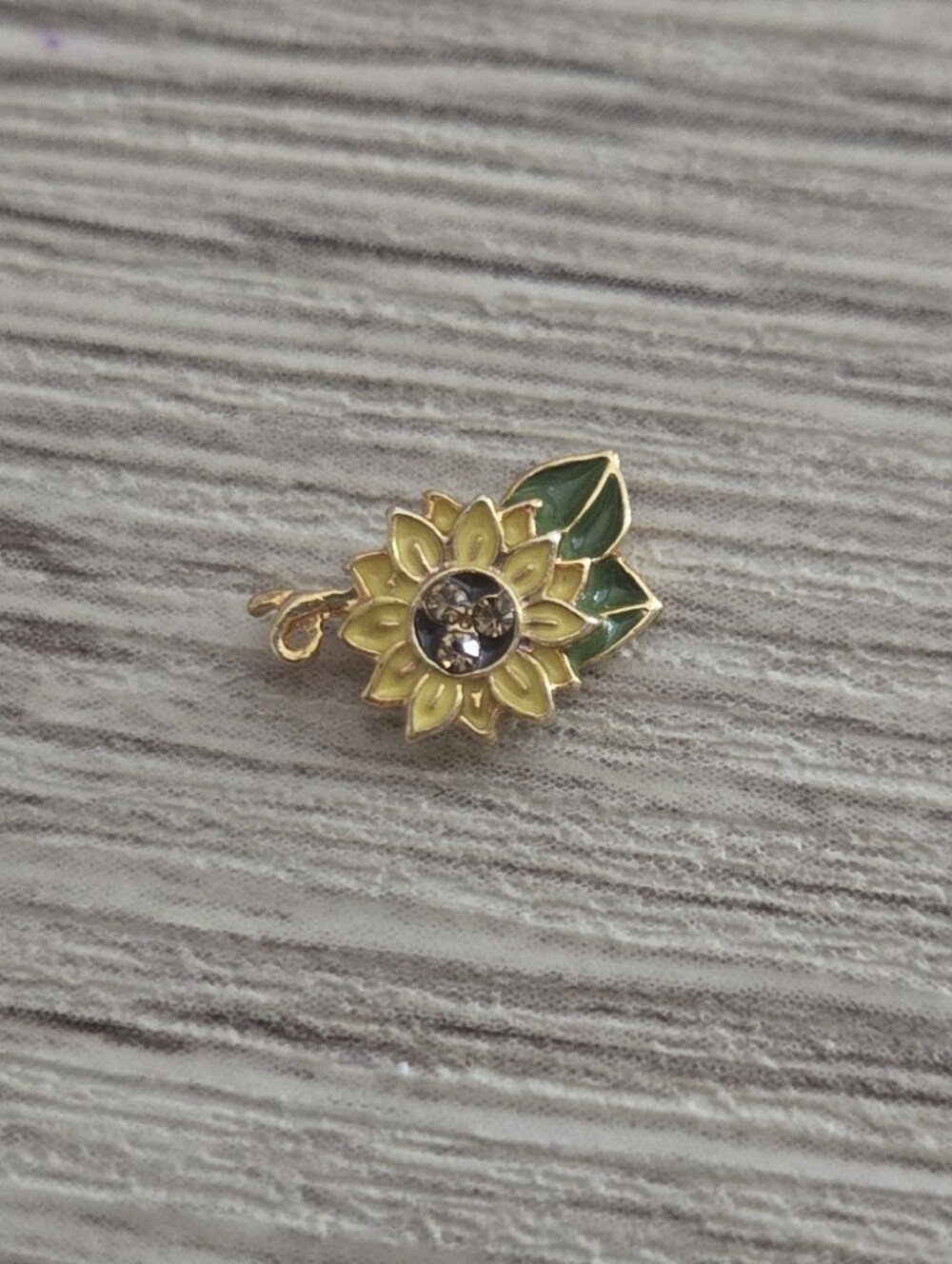 🦉HTF Sunflower Charm